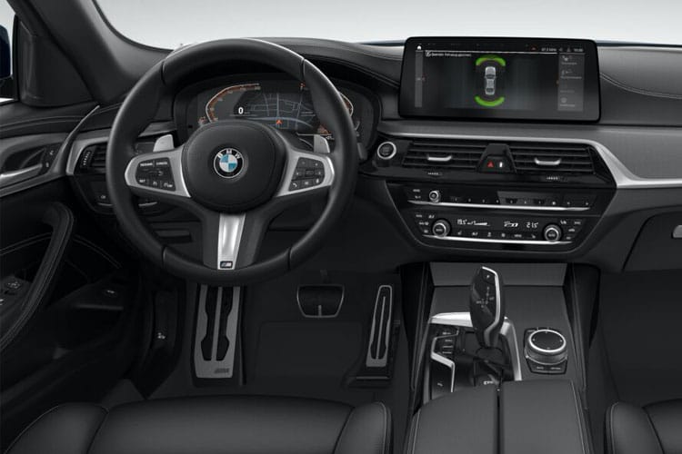 BMW 5 Series 520 Saloon 2.0 i MHT 208PS M Sport Pro 4Dr Steptronic [Start Stop] inside view